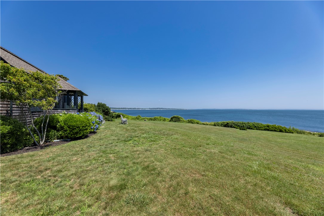 244 Ocean Road Narragansett, RI 02882 - Photo 4 of 50