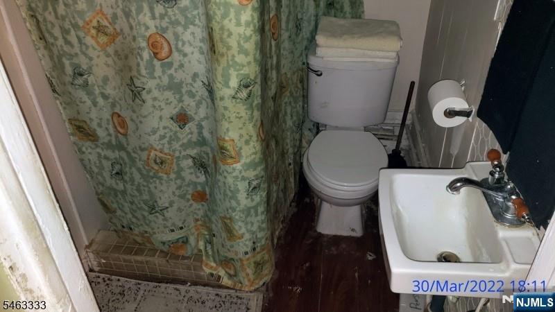 121 Turner Street Paterson, NJ 07501 - Photo 5 of 8 Gallery Image 5