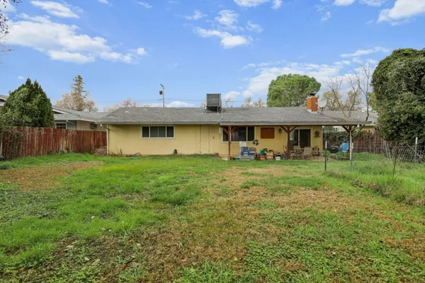 $250,000 | 6725 Reflection Street, Redding, CA 96001