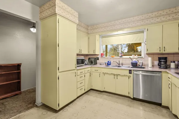 $250,000 | 6725 Reflection Street, Redding, CA 96001