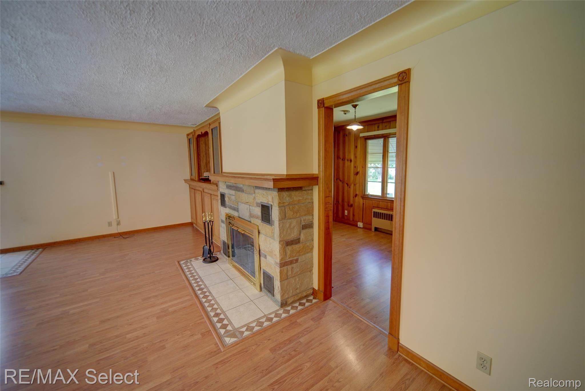 11517 Hartland Road Fenton, MI 48430 - Photo 29 of 79 11517 Hartland Road 44.jpg