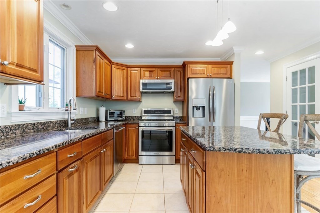 113 Smoke Hill Ridge Road Marshfield, MA 02050 - Photo 14 of 41 Gallery Image 14
