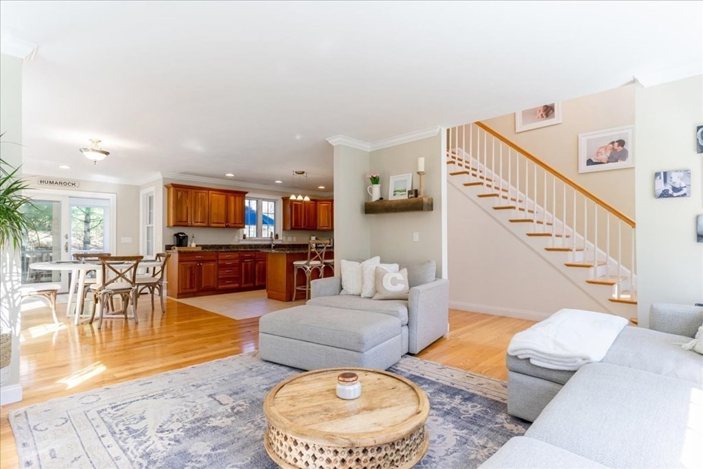 113 Smoke Hill Ridge Road Marshfield, MA 02050 - Photo 8 of 41 Gallery Image 8