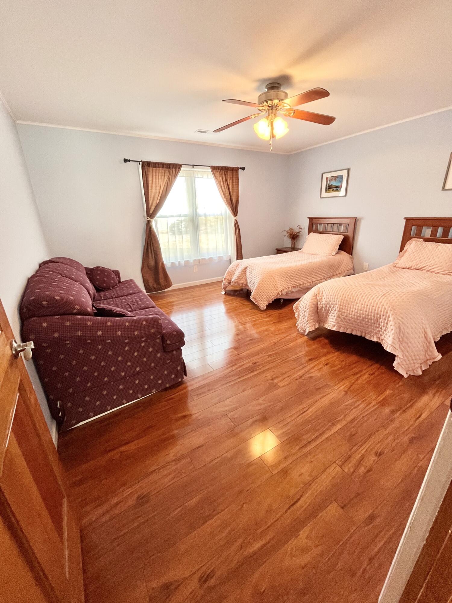 1095 Rucker Road Moneta, VA 24121 - Photo 22 of 28 thumbnail_IMG_7687