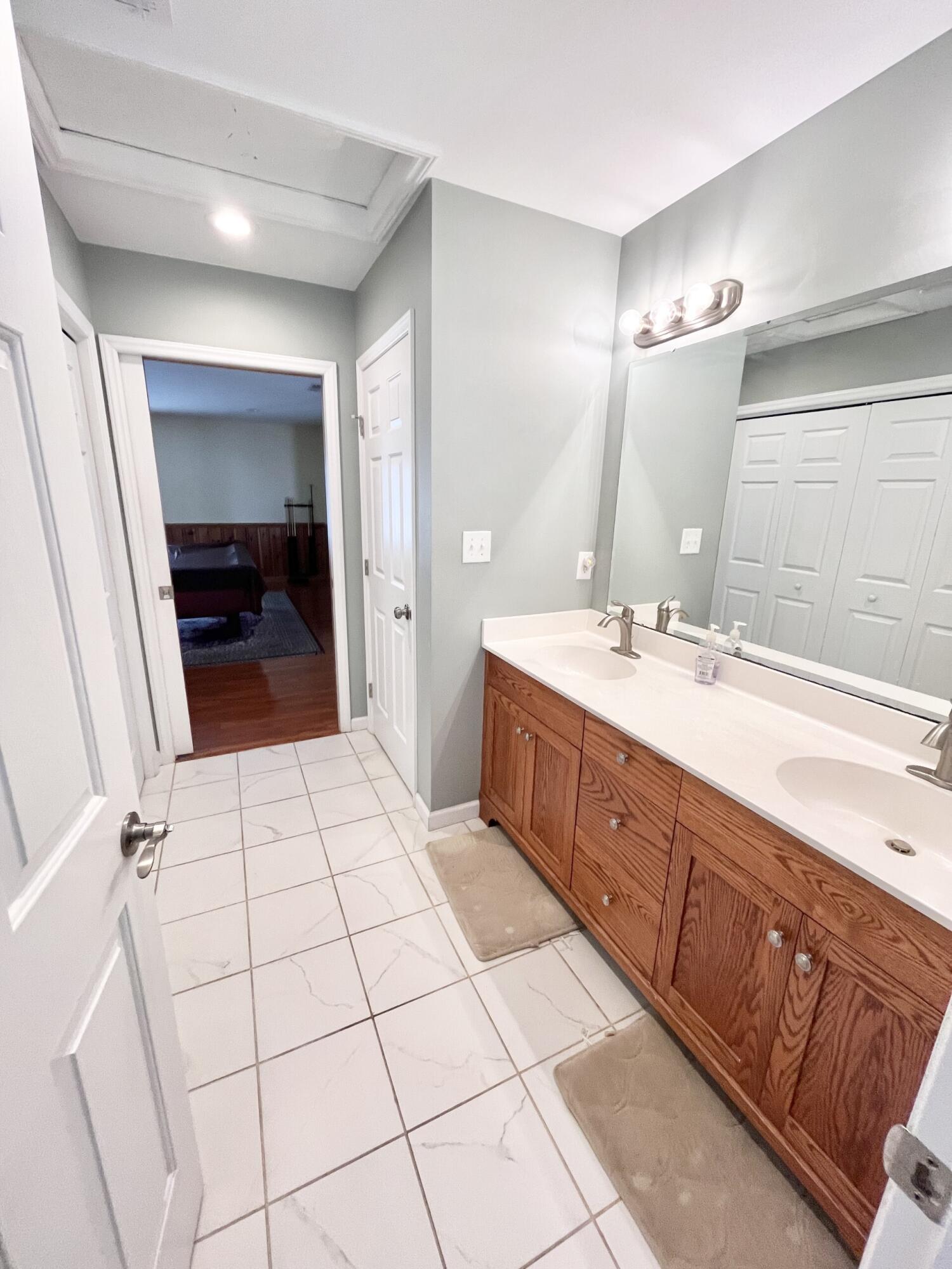 1095 Rucker Road Moneta, VA 24121 - Photo 23 of 28 thumbnail_IMG_7686