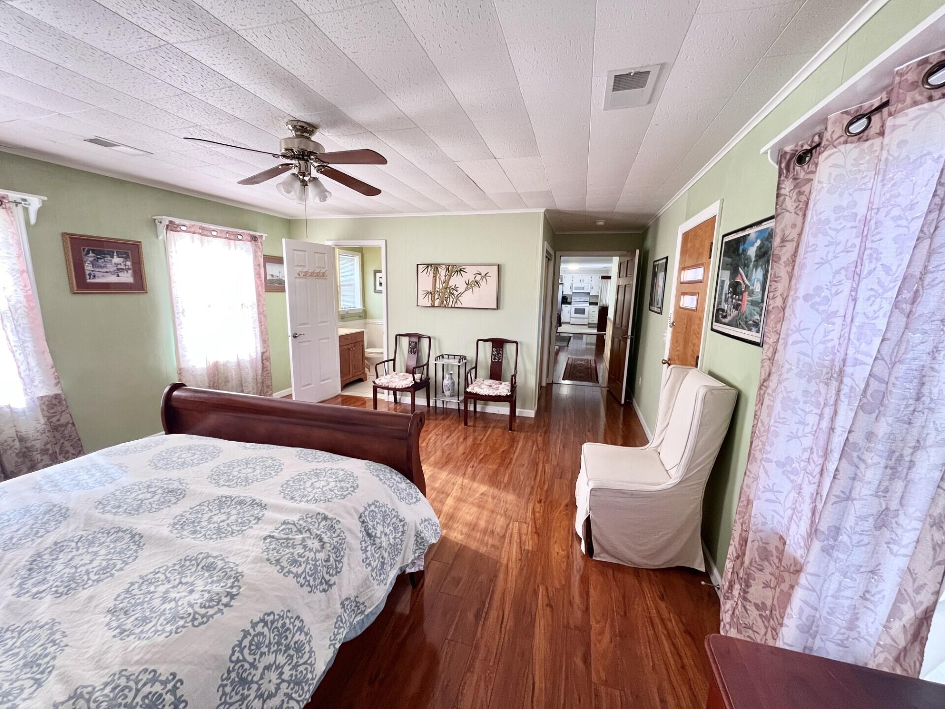 1095 Rucker Road Moneta, VA 24121 - Photo 27 of 28 thumbnail_IMG_7690
