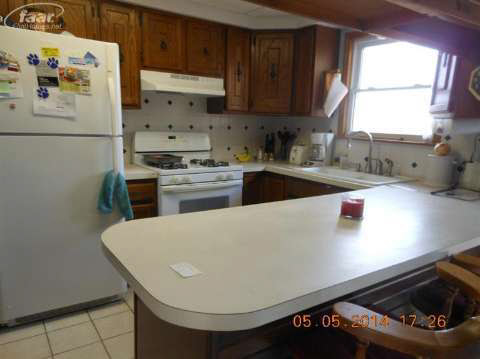 9585 Sheridan Road Millington, MI 48746 - Photo 4 of 12 20399895-3.JPG
