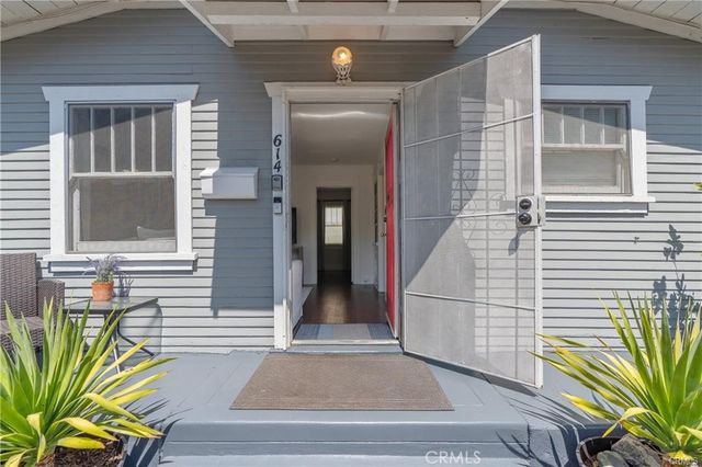 a view of front door of house