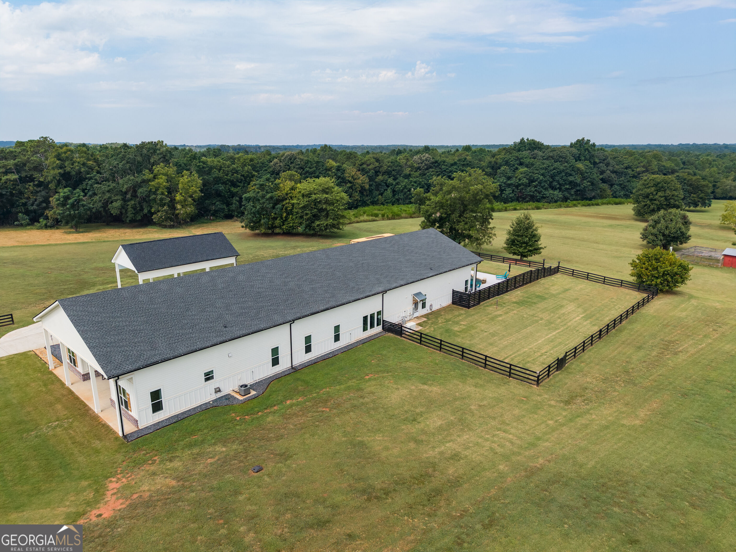 3441 Seven Islands Road Madison, GA 30650 - Photo 4 of 72 Gallery Image 4
