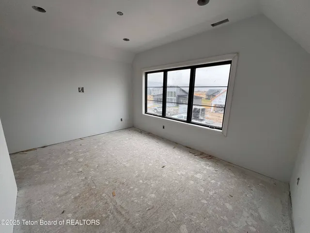 $1,395,000 | 1030 Iroquois Way, Driggs, ID 83422