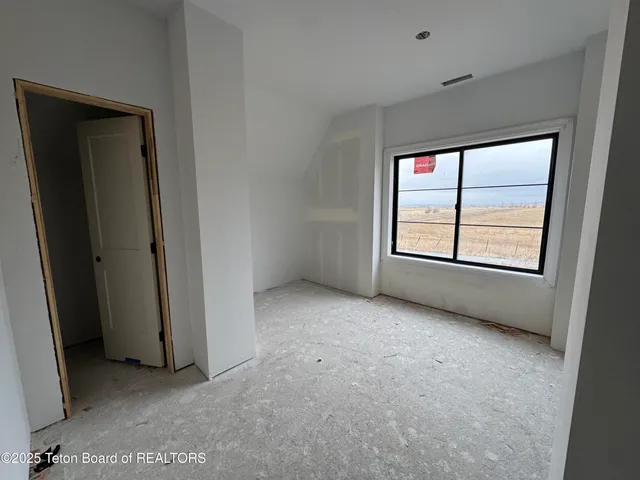 $1,395,000 | 1030 Iroquois Way, Driggs, ID 83422