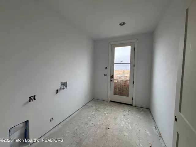 $1,395,000 | 1030 Iroquois Way, Driggs, ID 83422