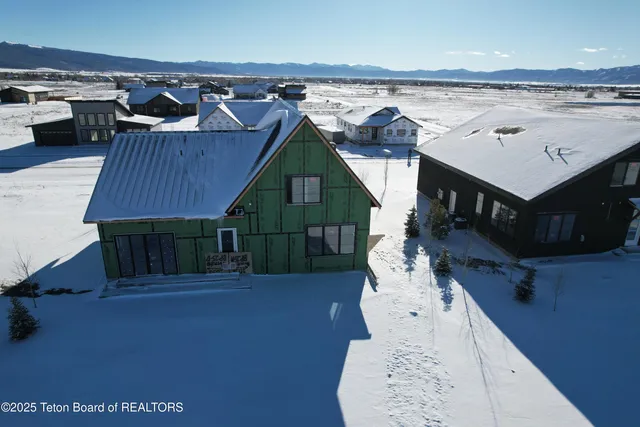$1,395,000 | 1030 Iroquois Way, Driggs, ID 83422