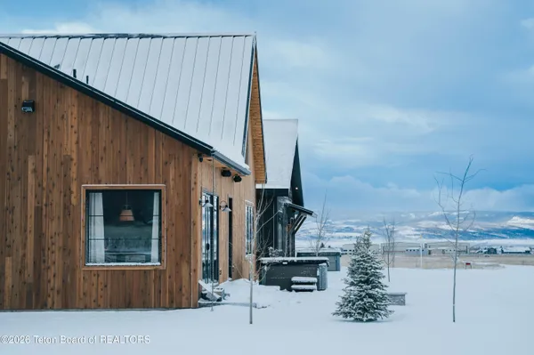 $1,450,000 | 1030 Iroquois Way, Driggs, ID 83422