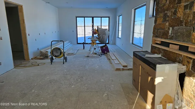 $1,395,000 | 1030 Iroquois Way, Driggs, ID 83422