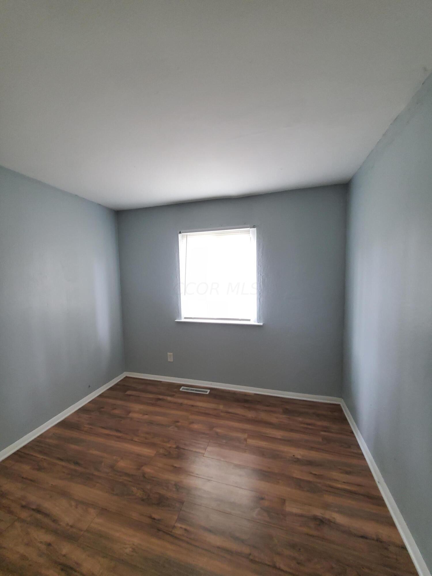 2588 Nona Road Columbus, OH 43207 - Photo 18 of 20 20240826_142248