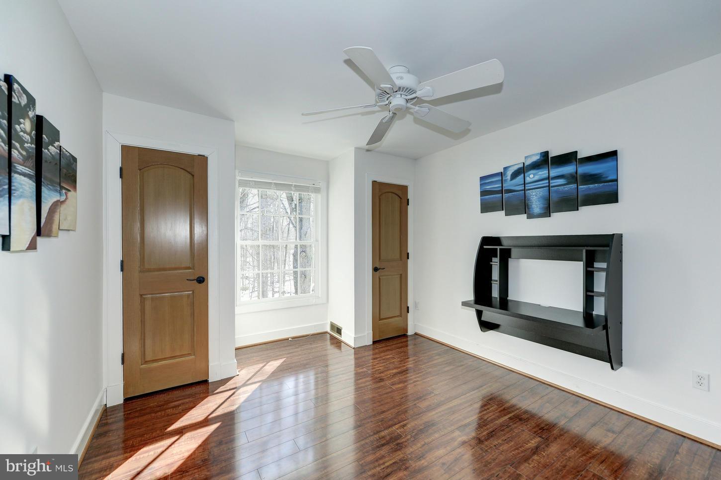 722 Ridge Drive McLean, VA 22101 - Photo 18 of 30 Bedroom #3