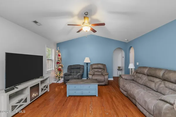 $314,000 | 106 Oyster Landing Drive, Sneads Ferry, NC 28460