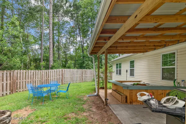 $314,000 | 106 Oyster Landing Drive, Sneads Ferry, NC 28460