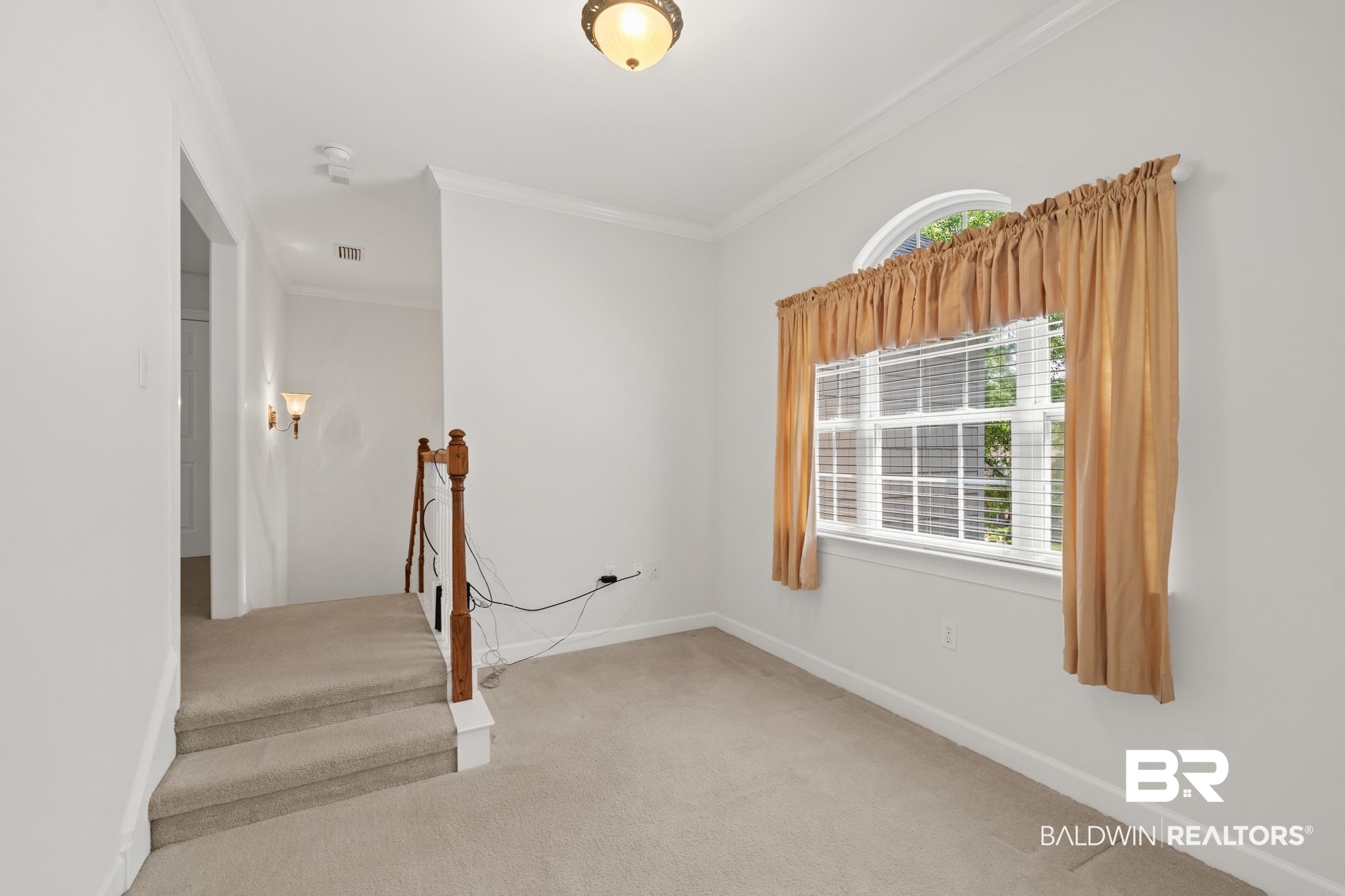 7335 Maureen Circle Daphne, AL 36527 - Photo 27 of 36 landing/office space