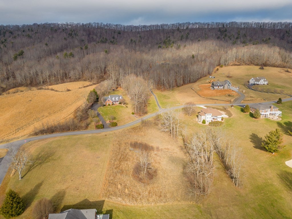 2948 Big Valley Road, Unit 43 Draper, VA 24324 - Photo 23 of 36 Gallery Image 23