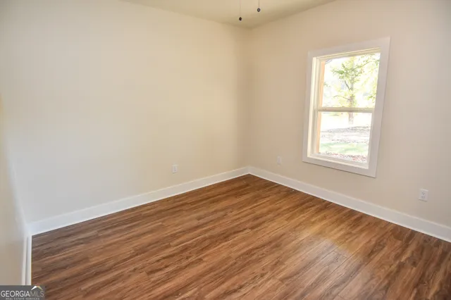 $369,000 | 6060 Ga Highway, Molena, GA 30258