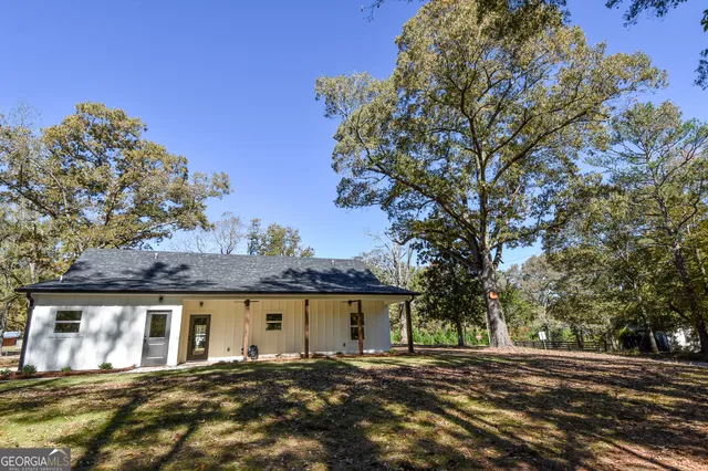$369,000 | 6060 Ga Highway, Molena, GA 30258