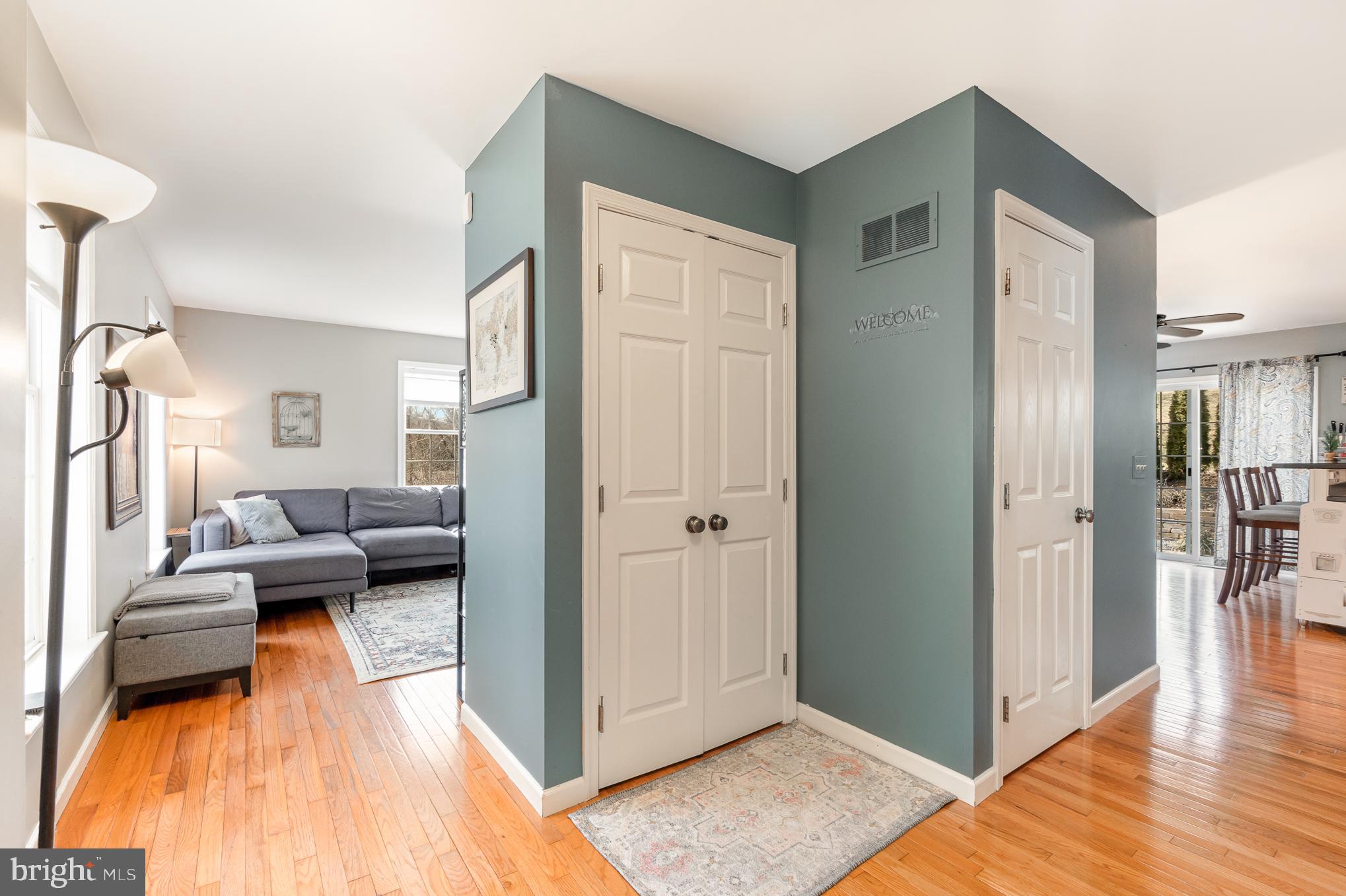 147 Eckman Road Lancaster, PA 17602 - Photo 4 of 28