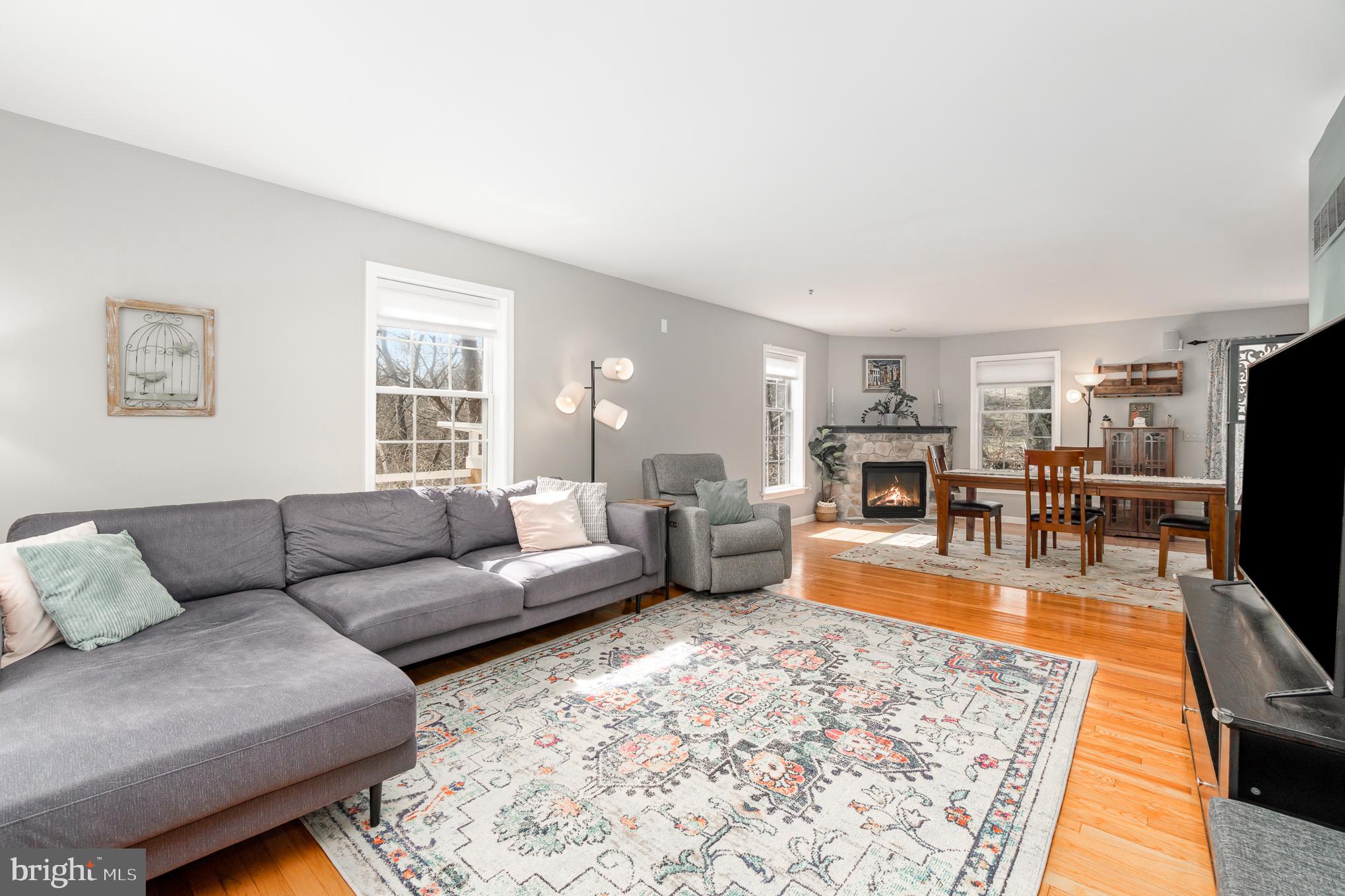 147 Eckman Road Lancaster, PA 17602 - Photo 5 of 28