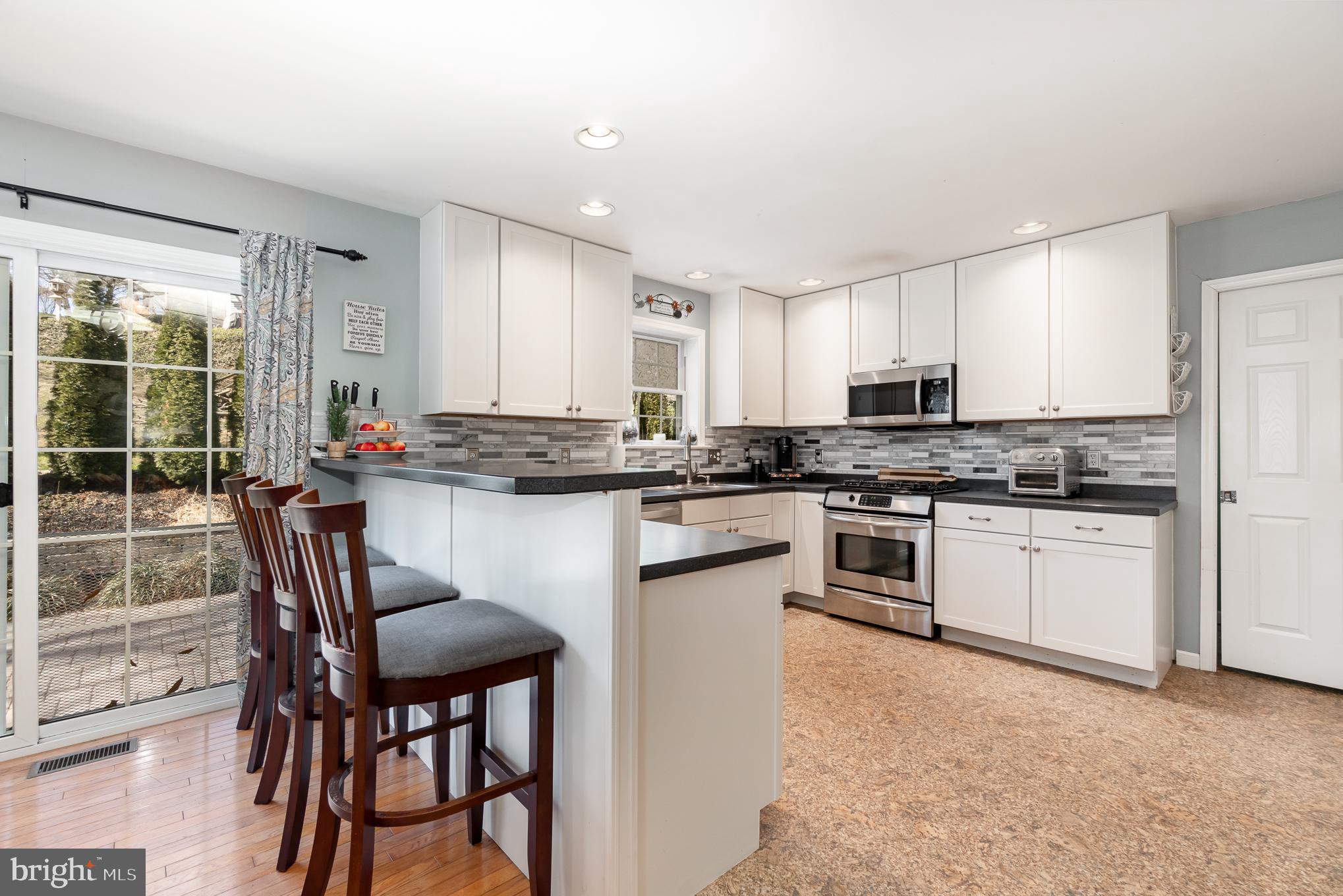 147 Eckman Road Lancaster, PA 17602 - Photo 9 of 28