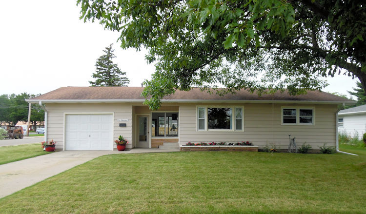 1000 North 2nd Street Rochelle, IL 61068 - Photo 1 of 17