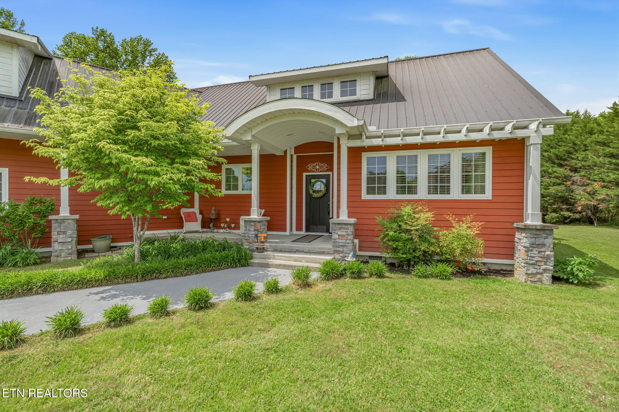 141 Cumberland Road Oliver Springs, TN 37840 - Photo 6 of 44 6-web-or-mls-141 Cumberland Road-7