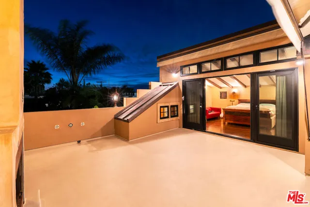 a view of a house with a outdoor space