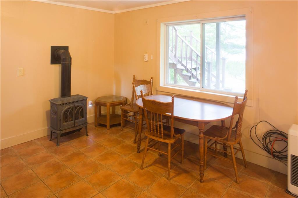 1085 Ward Hill Road Plymouth, ME 04969 - Photo 8 of 35 Dining area