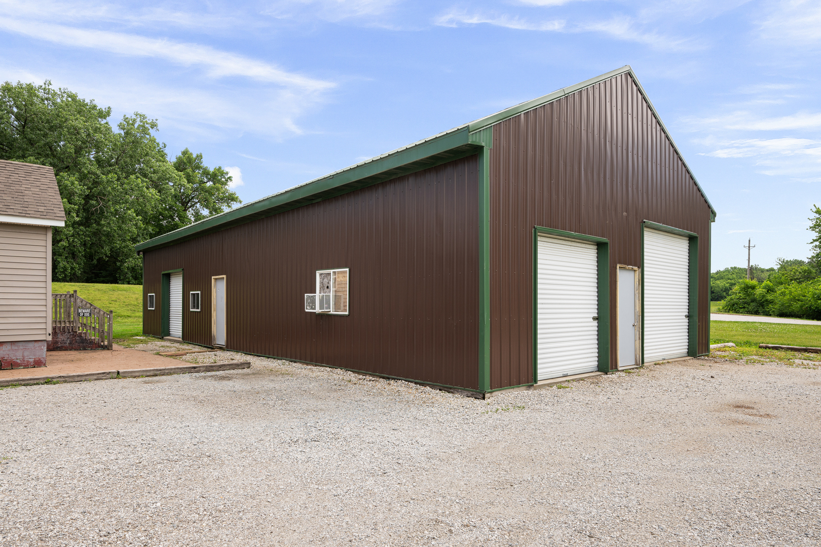 2303 Big Island Road Milan, IL 61264 - Photo 11 of 28