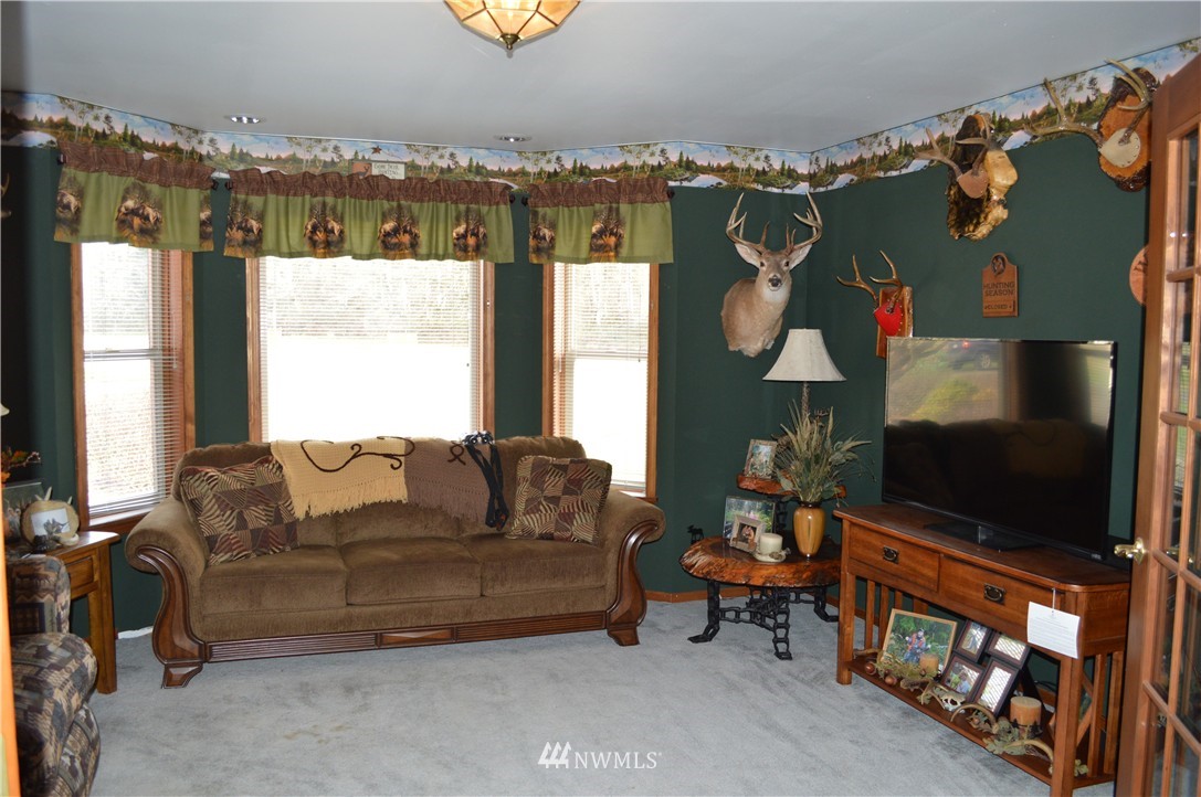 86 Lilly Wheaton Road Raymond, WA 98577 - Photo 12 of 19 Gallery Image 12