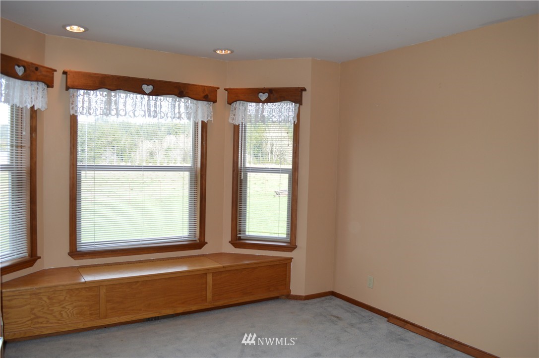 86 Lilly Wheaton Road Raymond, WA 98577 - Photo 17 of 19 Gallery Image 17