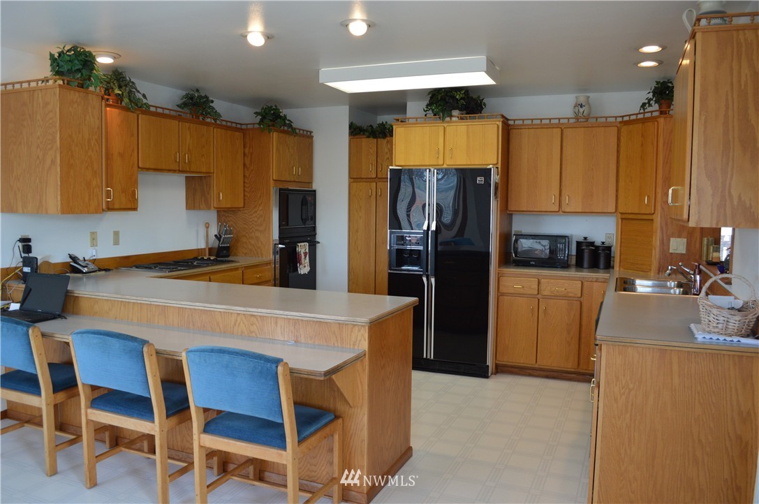 86 Lilly Wheaton Road Raymond, WA 98577 - Photo 10 of 19 Gallery Image 10