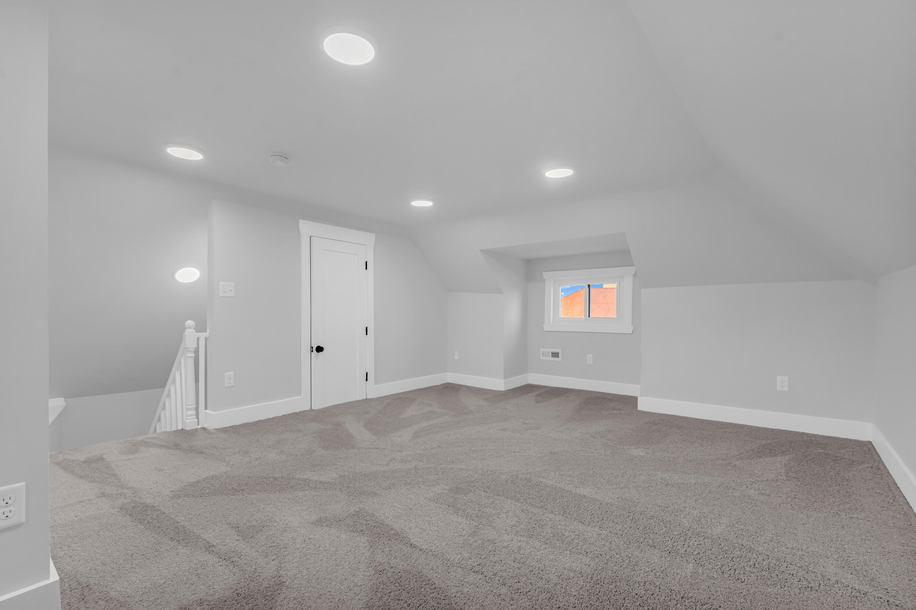 6196 Rosa Parks Boulevard Detroit, MI 48208 - Photo 31 of 42 31-6196 Rosa Parks Blvd-31