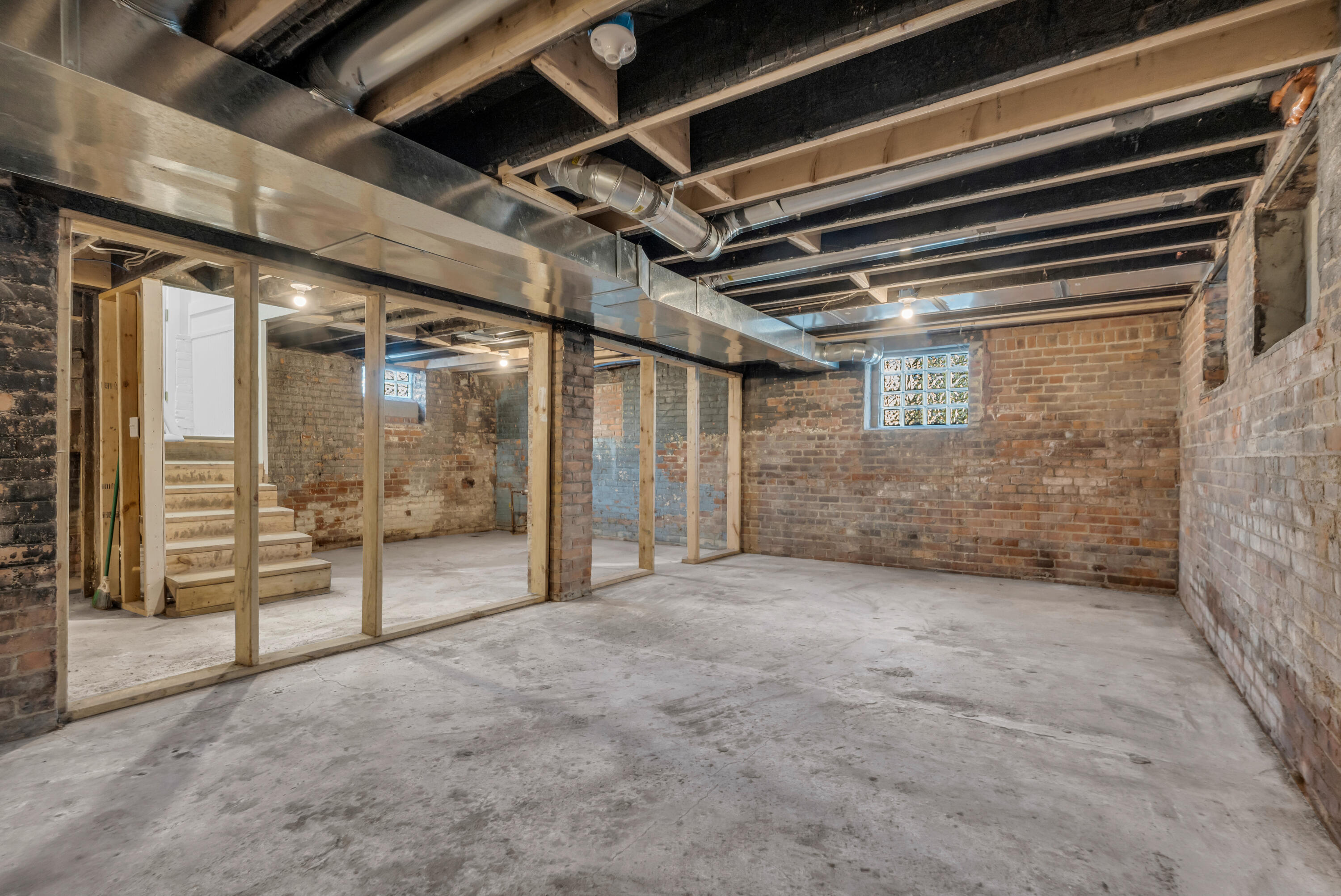 6196 Rosa Parks Boulevard Detroit, MI 48208 - Photo 34 of 42 34-6196 Rosa Parks Blvd-34