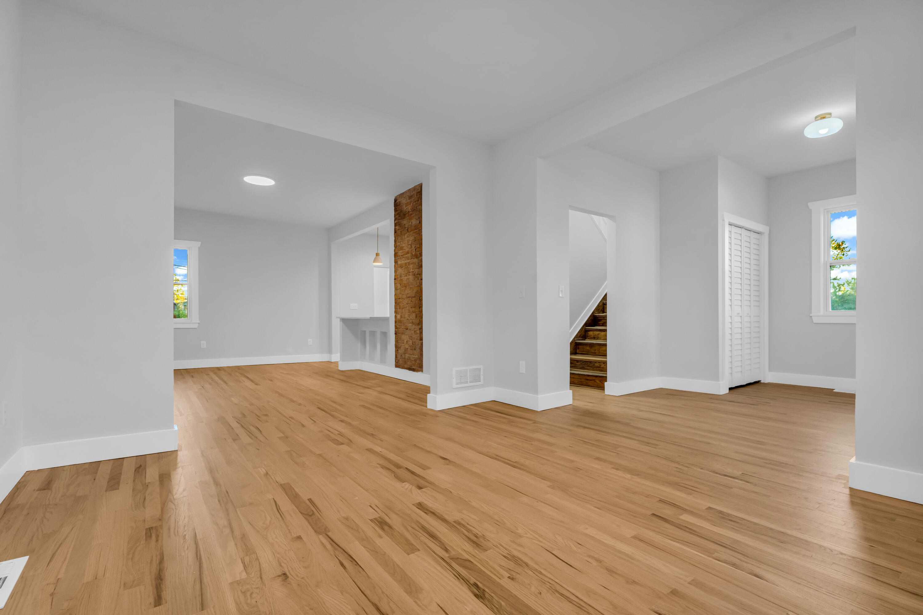 6196 Rosa Parks Boulevard Detroit, MI 48208 - Photo 7 of 42 08-6196 Rosa Parks Blvd-8