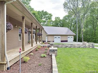 32230 Teney Hollow Road Brighton, IL 62012 - Photo 6 of 29
