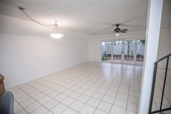 $2,750 | 6764 Southwest 40th Street, Unit 40, Davie, FL 33314