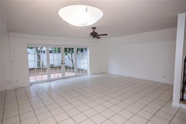 $2,750 | 6764 Southwest 40th Street, Unit 40, Davie, FL 33314