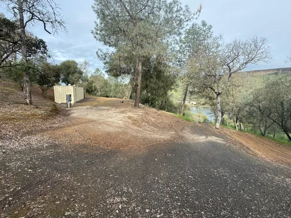 $1,390,000 | 15000 Old O'Byrnes Ferry Road, Jamestown, CA 95327