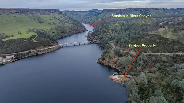 $1,390,000 | 15000 Old O'Byrnes Ferry Road, Jamestown, CA 95327