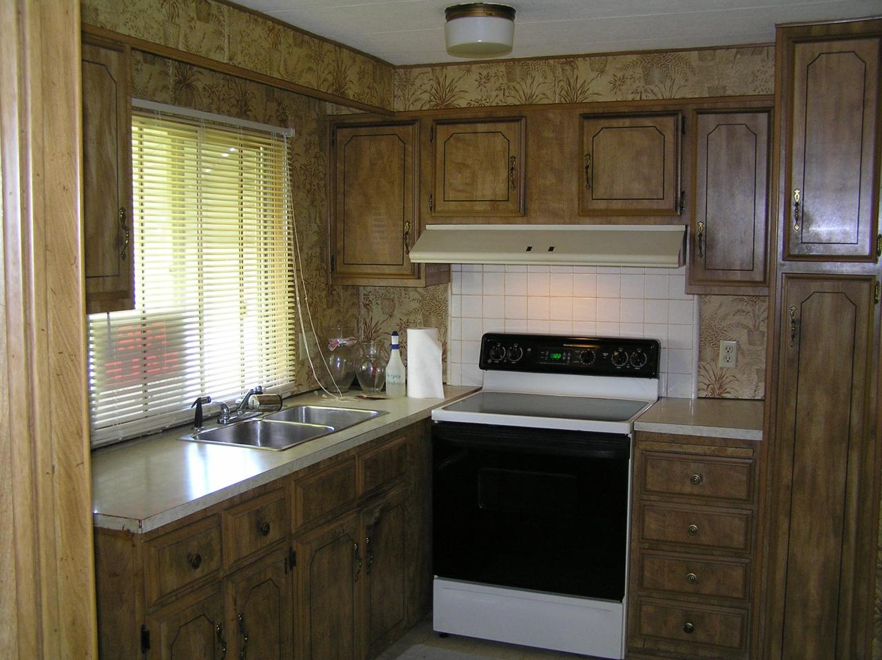 19 Fawn Valley Road Stroudsburg, PA 18360 - Photo 3 of 9 Kitchen