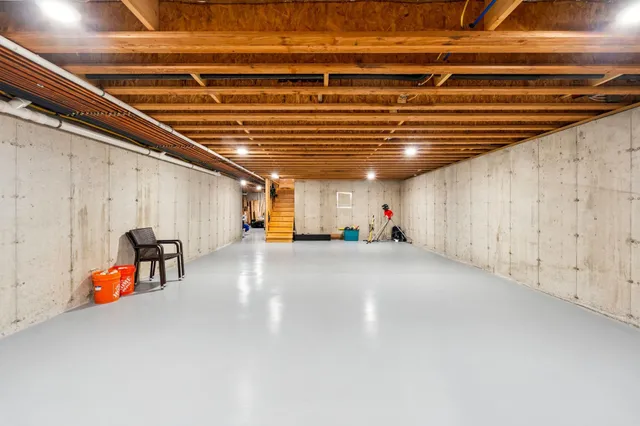 $2,450,000 | 16 Olcott Road, Norwich, VT 05055