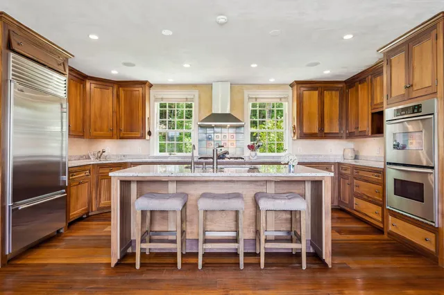 $2,450,000 | 16 Olcott Road, Norwich, VT 05055