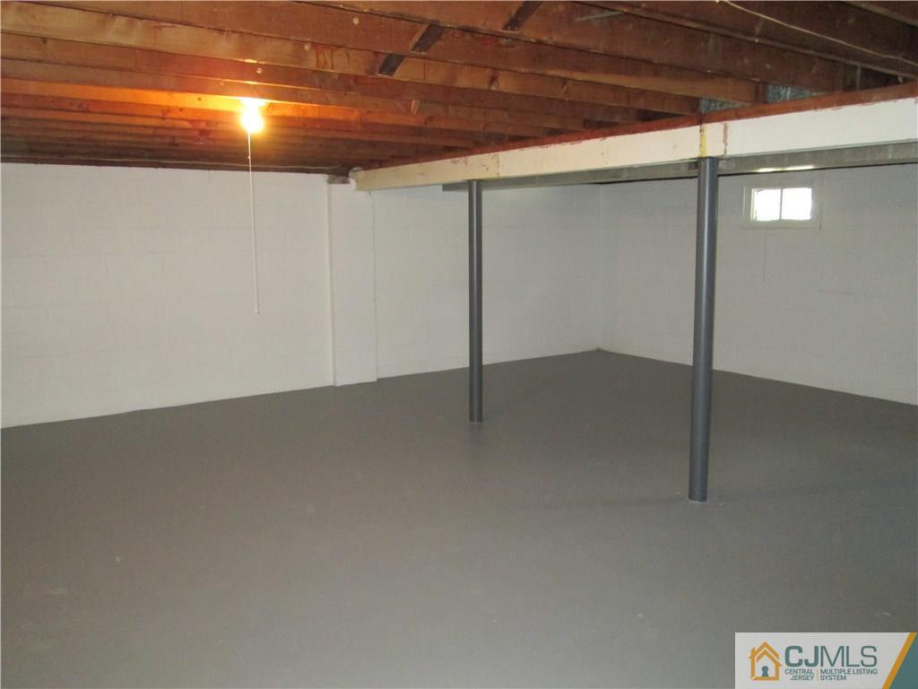 66 Bramhall Road Colonia, NJ 07067 - Photo 17 of 19 Gallery Image 17
